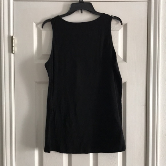 Black t-shirt tank top. Size x-large - Picture 3 of 3